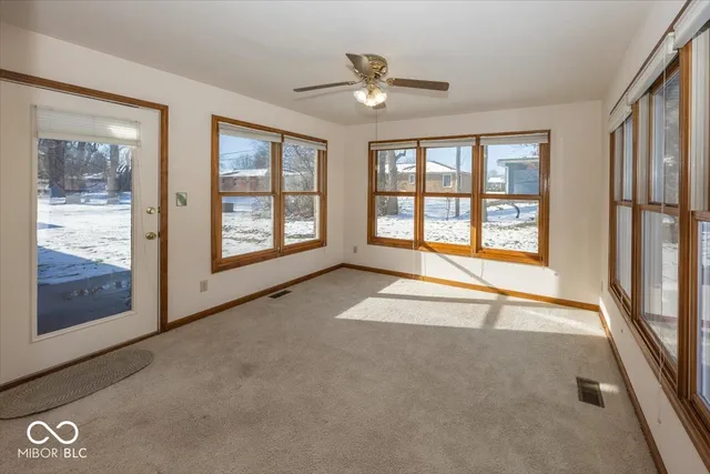 $297,500 | 3206 Thomas Trace, Columbus, IN 47203