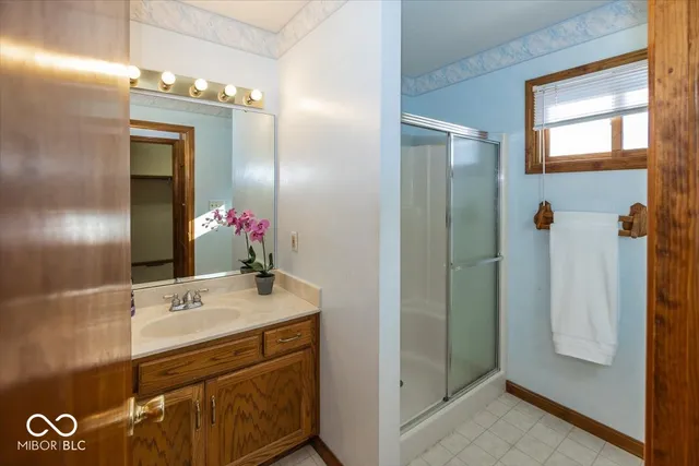 $297,500 | 3206 Thomas Trace, Columbus, IN 47203