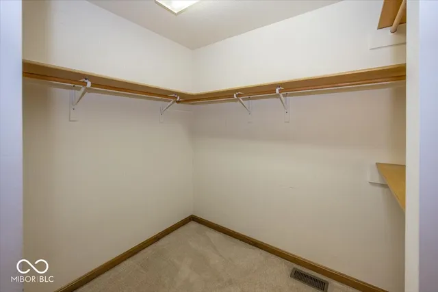 $297,500 | 3206 Thomas Trace, Columbus, IN 47203