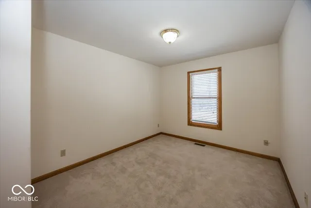 $297,500 | 3206 Thomas Trace, Columbus, IN 47203