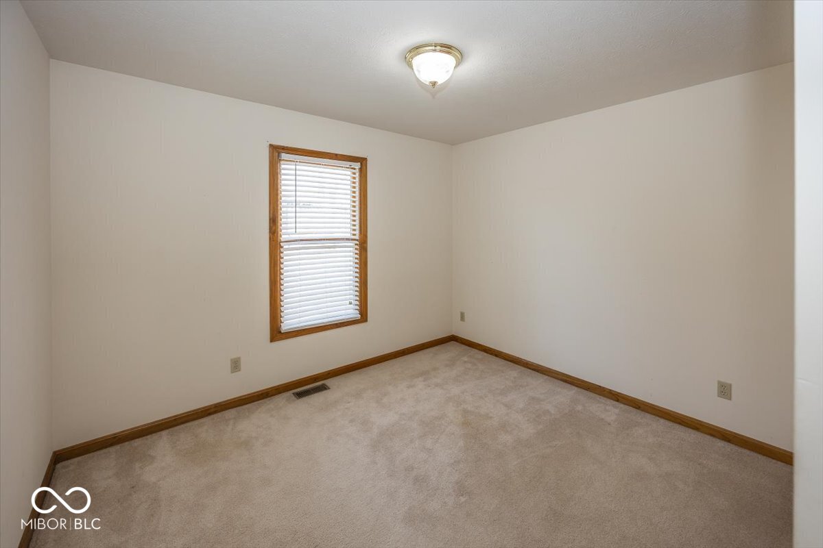 3206 Thomas Trace Columbus, IN 47203 - Photo 20 of 28