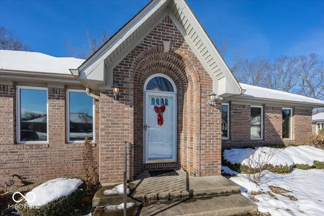 $297,500 | 3206 Thomas Trace, Columbus, IN 47203