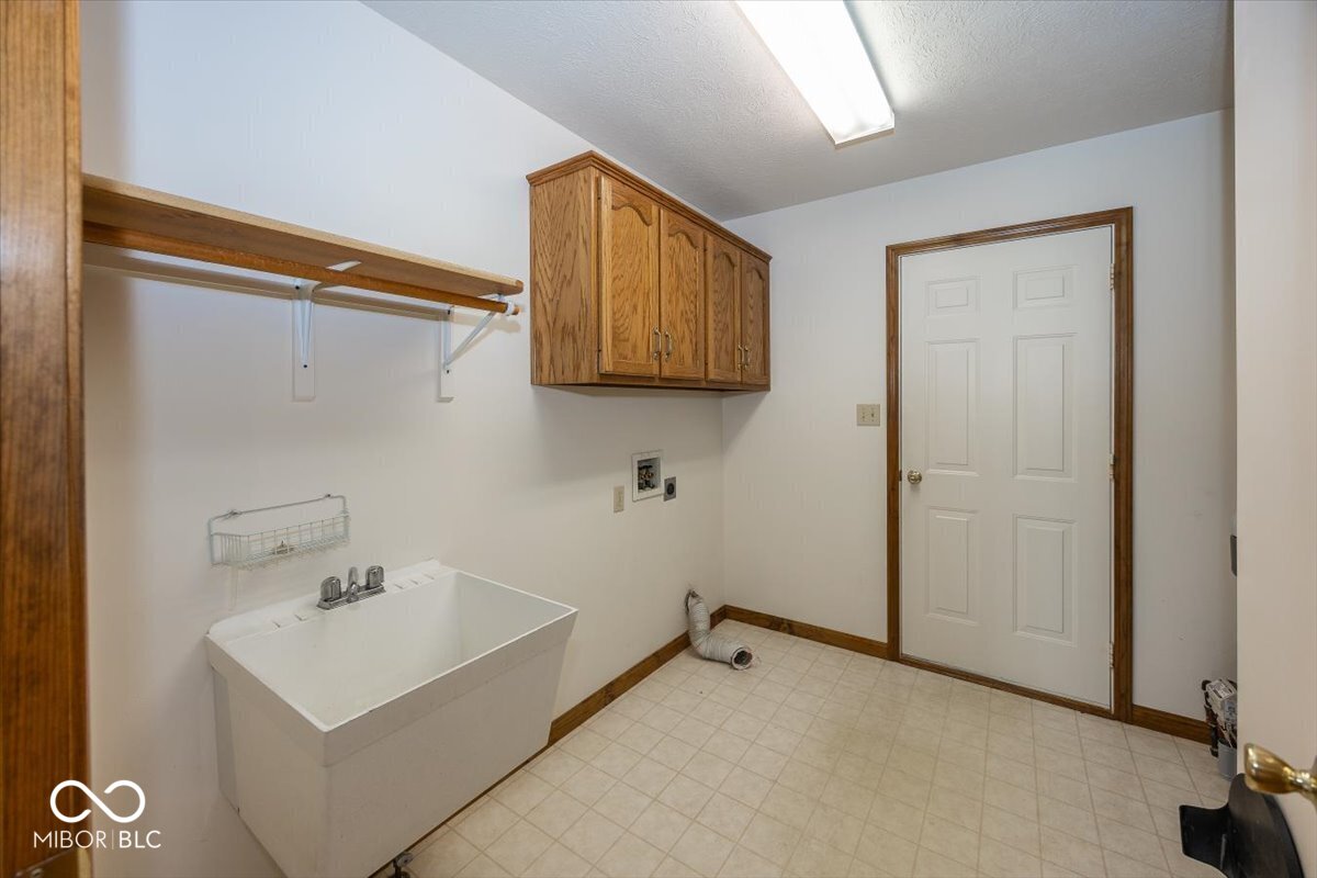 3206 Thomas Trace Columbus, IN 47203 - Photo 22 of 28