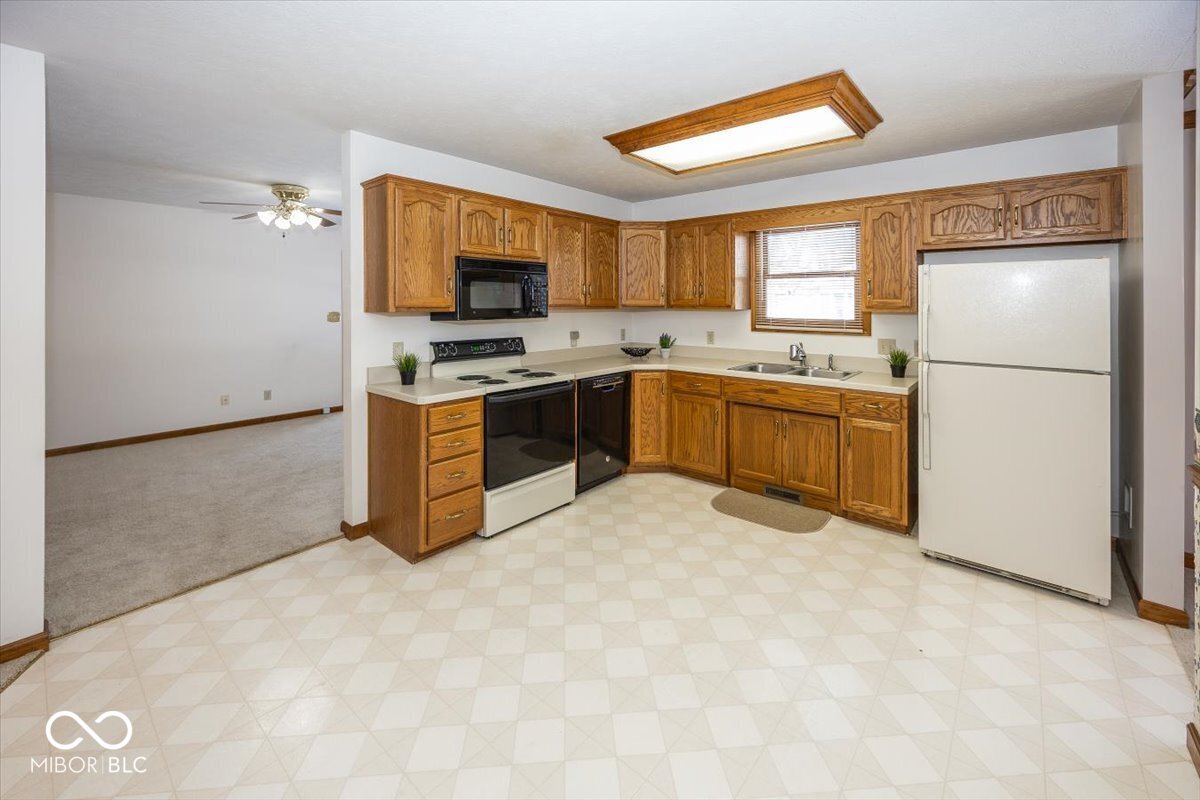 3206 Thomas Trace Columbus, IN 47203 - Photo 9 of 28