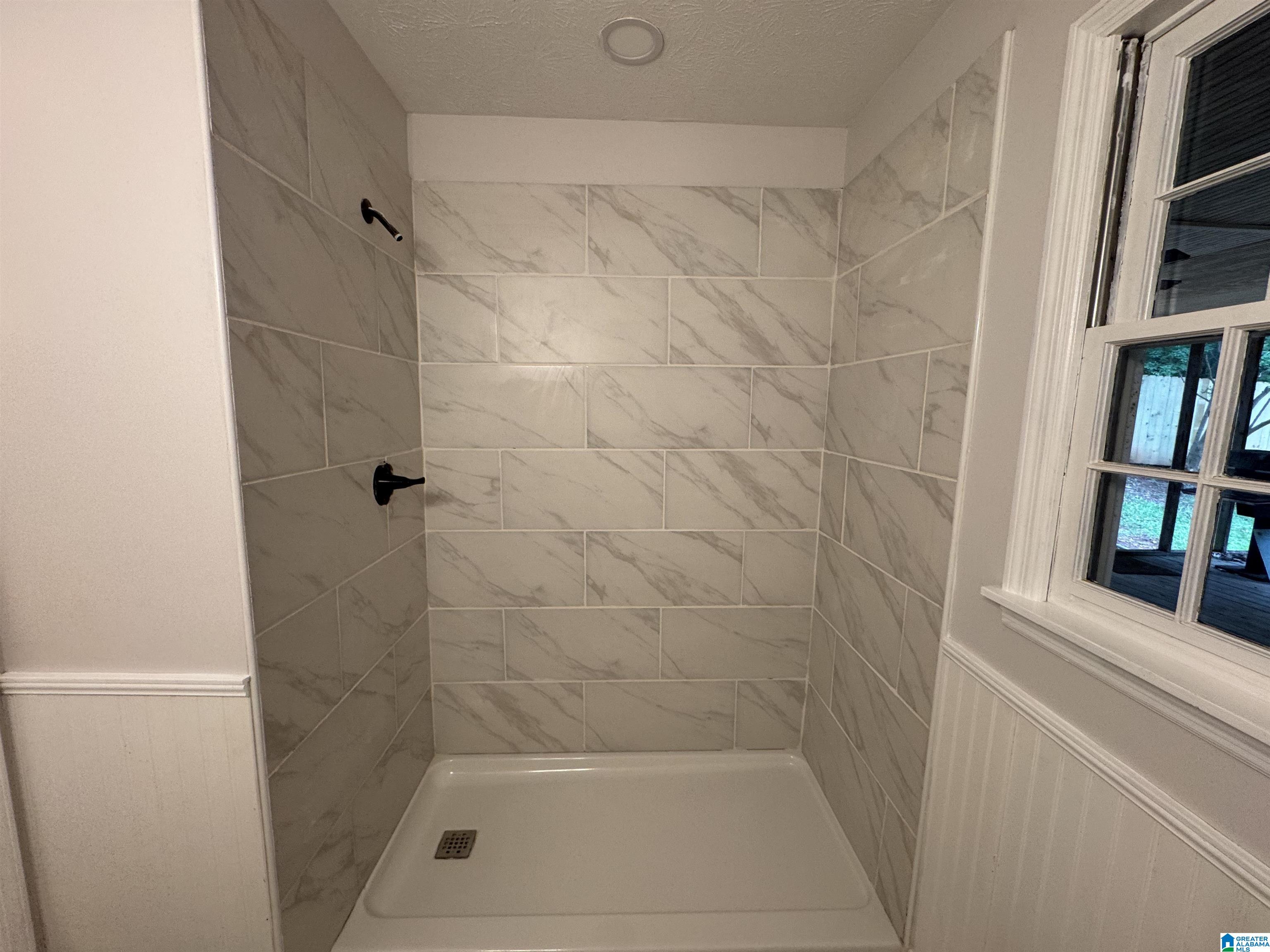 813 Brookhaven Road Anniston, AL 36207 - Photo 14 of 33