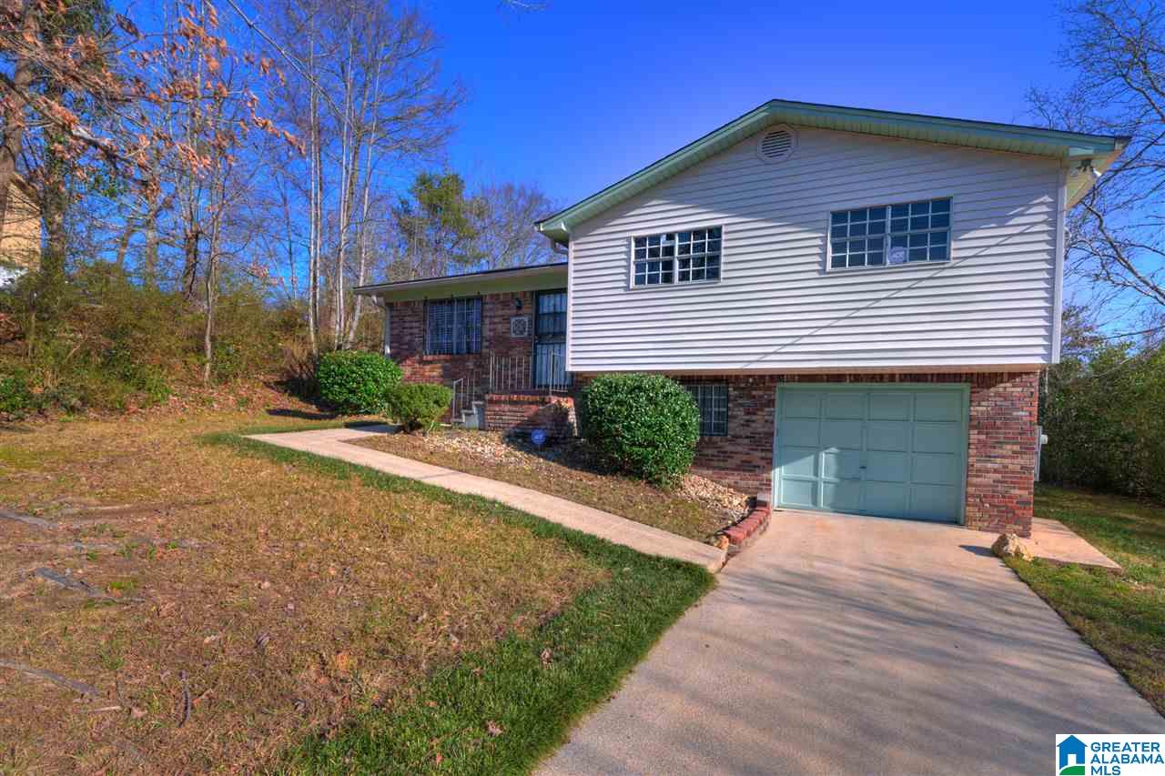 2701 7th Place Northeast Center Point, AL 35215 - Photo 4 of 21