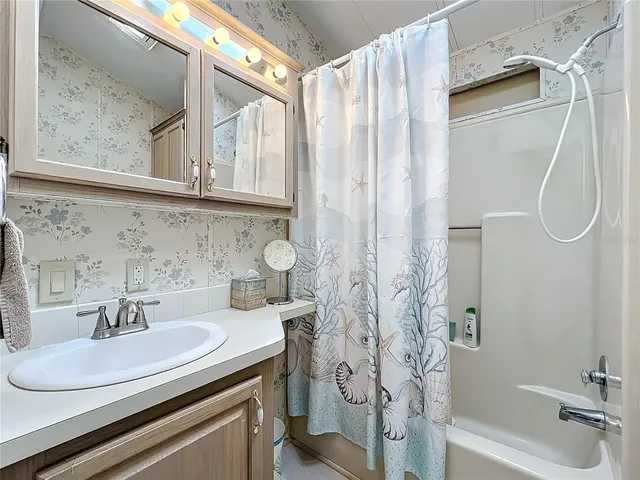 $149,900 | 3333 26th Avenue East, Unit 1241, Bradenton, FL 34208