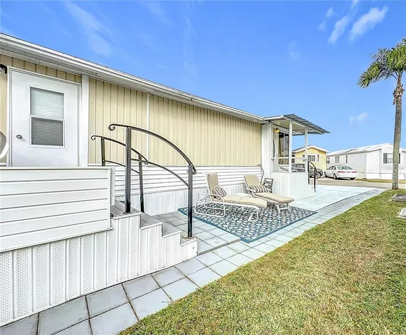 $149,900 | 3333 26th Avenue East, Unit 1241, Bradenton, FL 34208