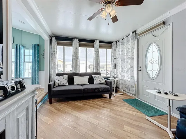 $149,900 | 3333 26th Avenue East, Unit 1241, Bradenton, FL 34208