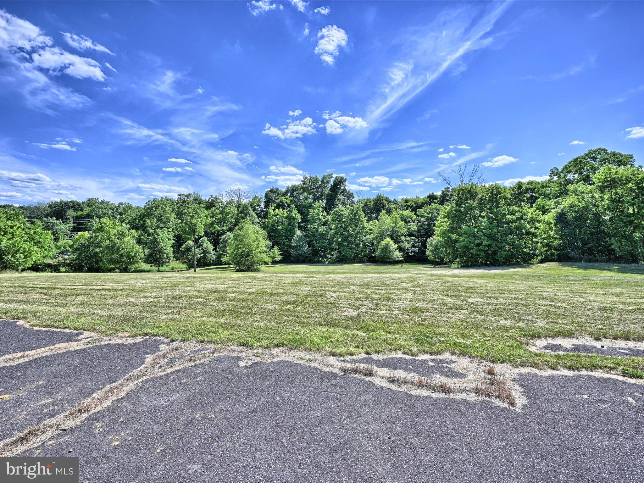 1400 Spring Valley Road East Greenville, PA 18041 - Photo 2 of 24 Gallery Image 2