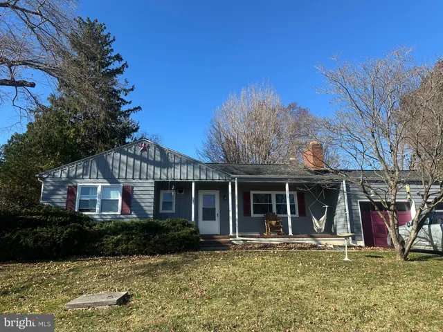 $395,000 | 724 Jefferson Pike, Knoxville, MD 21758