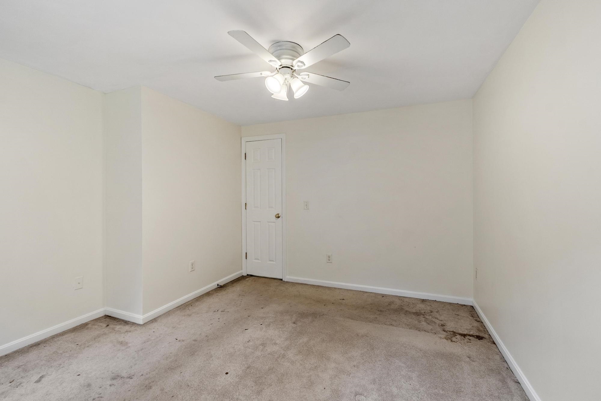113 Newton Road Plaistow, NH 03865 - Photo 38 of 60
