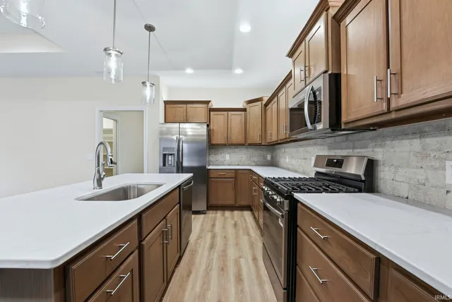 $464,900 | 3173 East Rock Way, Winona Lake, IN 46590