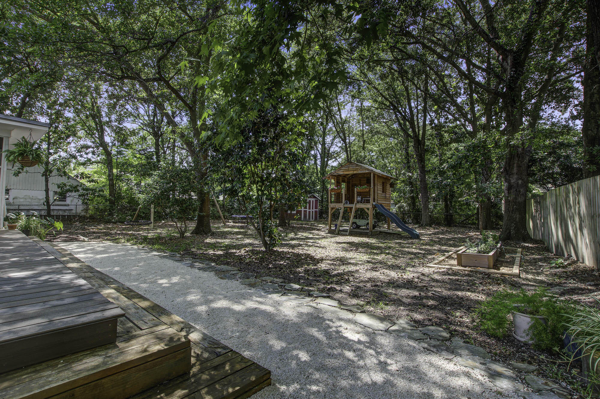 811 Sheldon Road Charleston, SC 29407 - Photo 2 of 30 Private fenced-in backyard