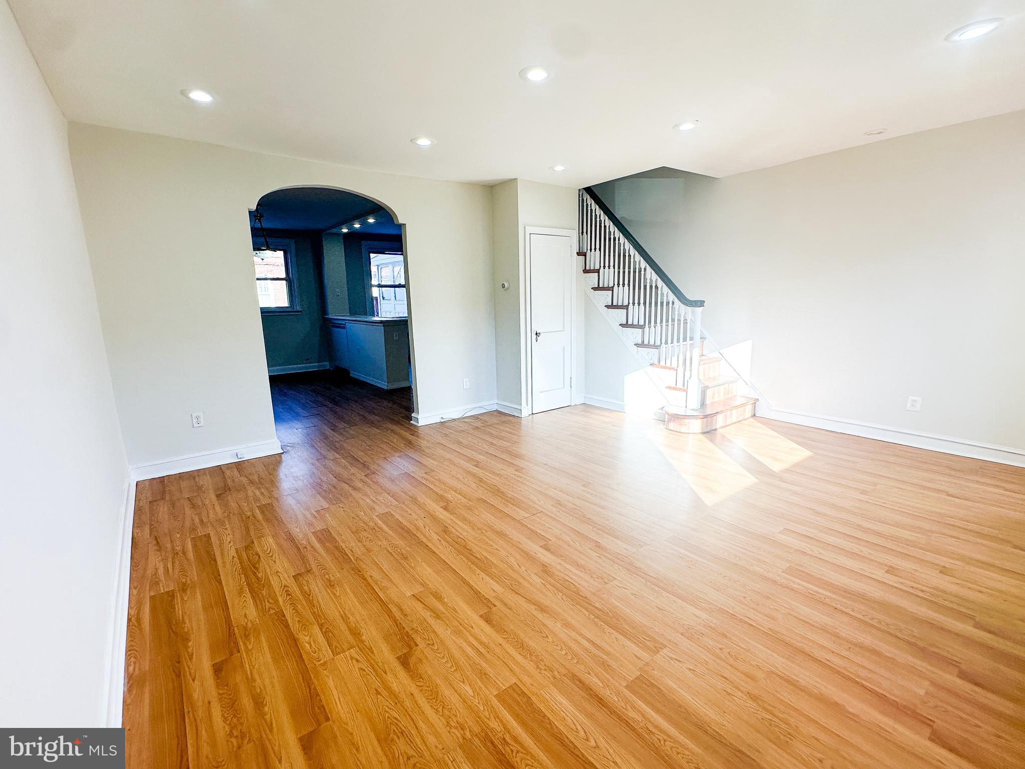 7408 Rugby Street Philadelphia, PA 19138 - Photo 7 of 33 Living Room