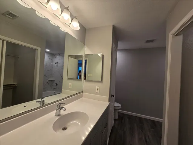 $1,250 | 4304 Duval Road, Unit A, Austin, TX 78759