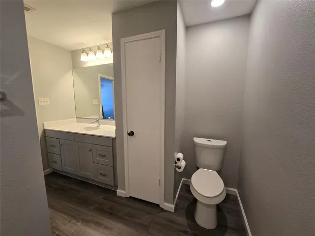 $1,250 | 4304 Duval Road, Unit A, Austin, TX 78759