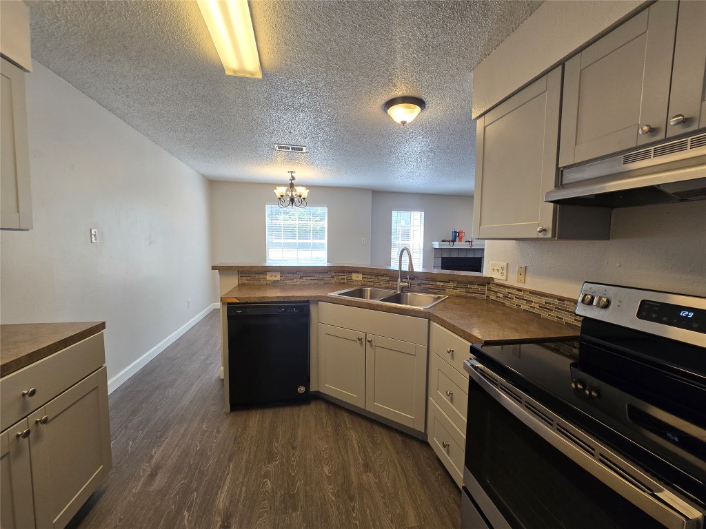 4304 Duval Road, Unit A Austin, TX 78759 - Photo 9 of 20