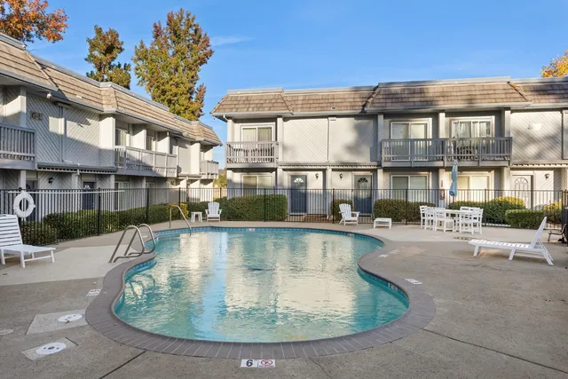 $314,900 | 2515 Merrychase Drive, Unit F, Cameron Park, CA 95682