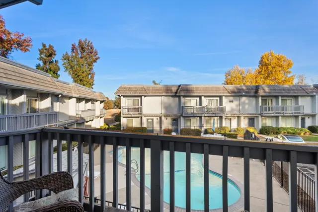 $314,900 | 2515 Merrychase Drive, Unit F, Cameron Park, CA 95682