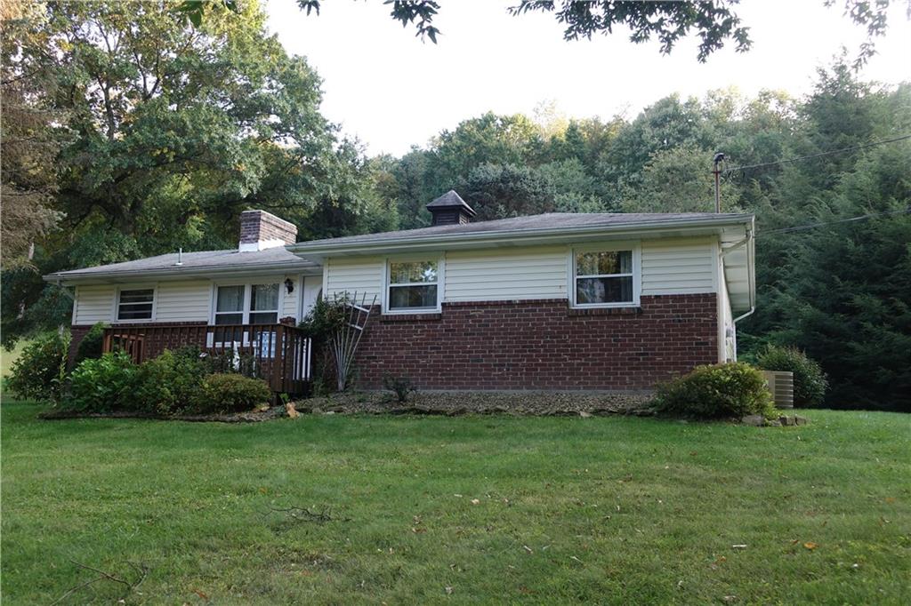 140 Pinehurst Road Butler, PA 16001 - Photo 1 of 25 Exterior Front