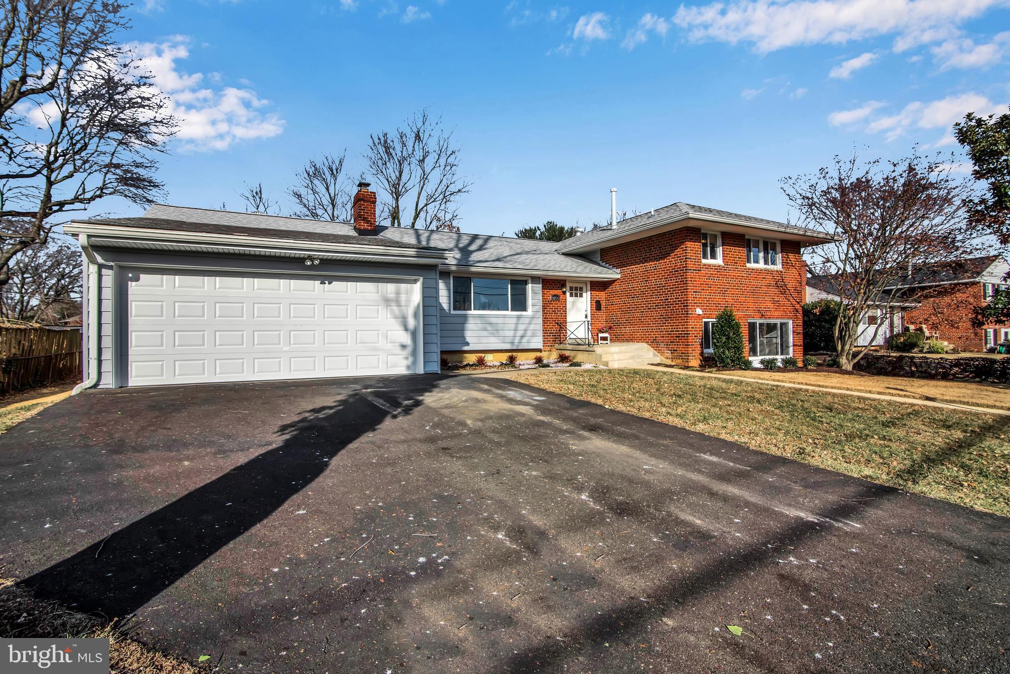 3806 Towanda Road Alexandria, VA 22303 - Photo 4 of 63 Gallery Image 4