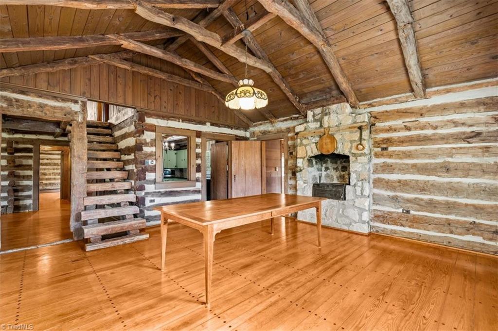 538 Plainfield Road Greensboro, NC 27455 - Photo 14 of 39 Gallery Image 14