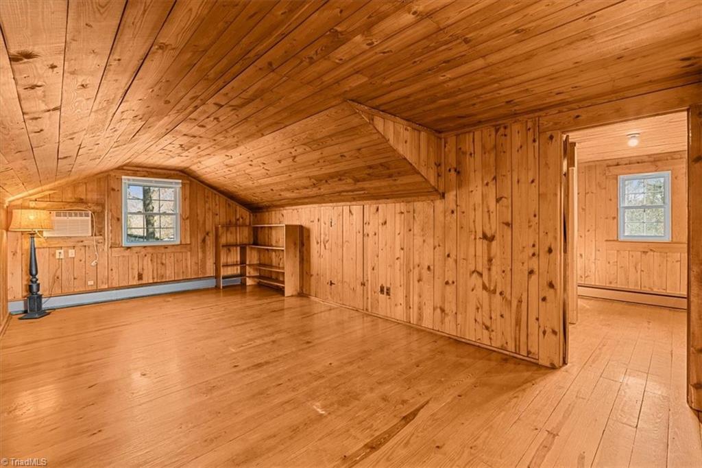 538 Plainfield Road Greensboro, NC 27455 - Photo 25 of 39 Gallery Image 25