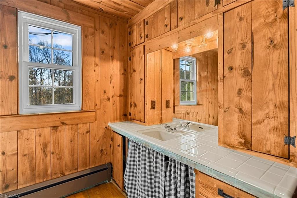538 Plainfield Road Greensboro, NC 27455 - Photo 26 of 39 Gallery Image 26