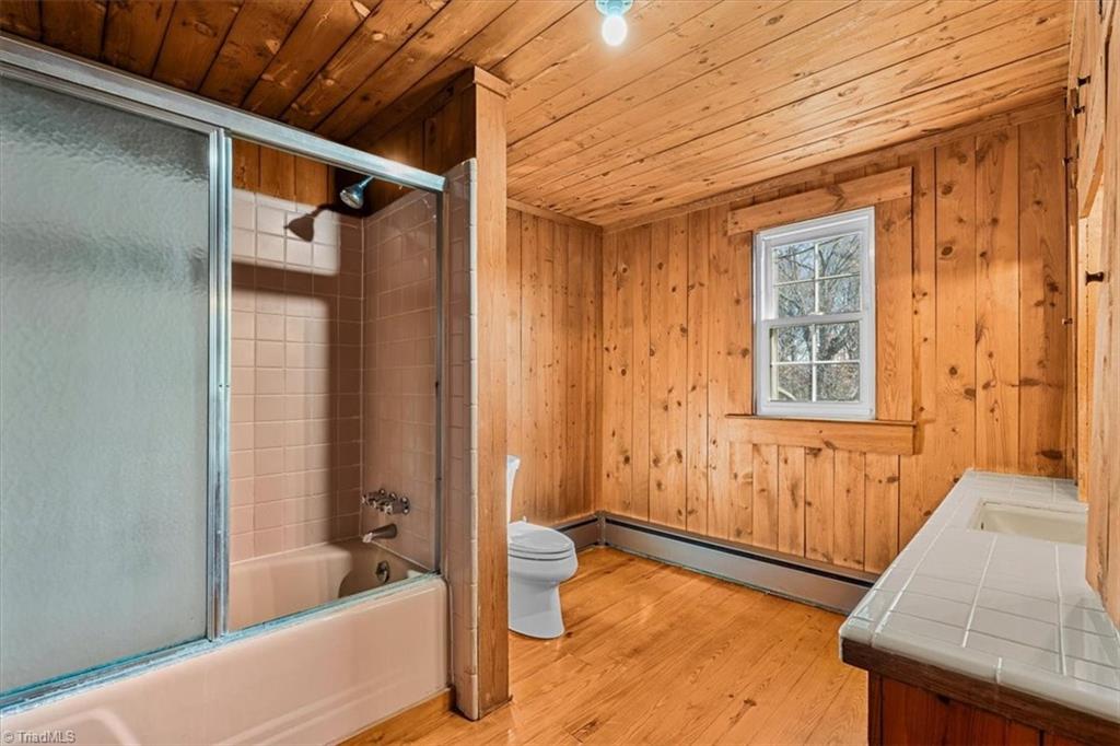 538 Plainfield Road Greensboro, NC 27455 - Photo 27 of 39 Gallery Image 27