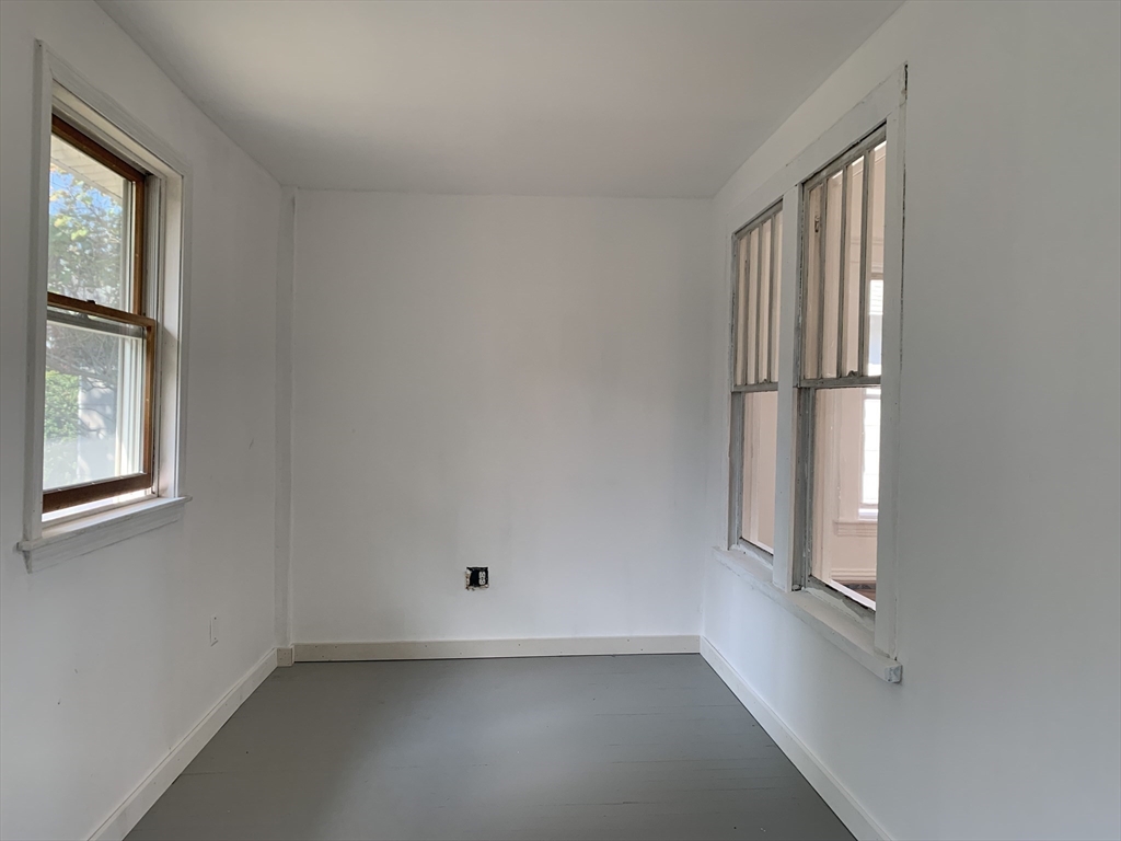 314 Plantation Street Worcester, MA 01604 - Photo 3 of 30
