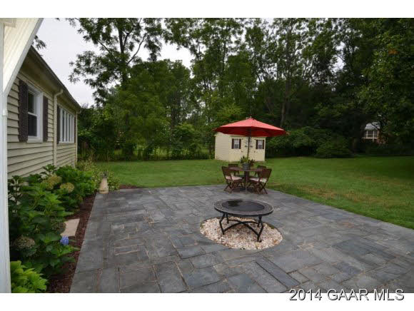 1201 Chatham Road Waynesboro, VA 22980 - Photo 3 of 25 Gallery Image 3