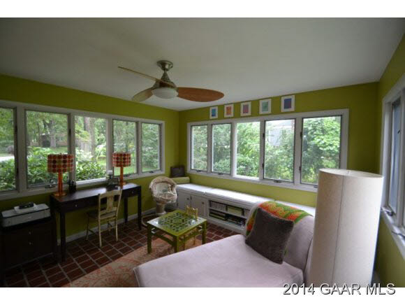 1201 Chatham Road Waynesboro, VA 22980 - Photo 8 of 25 Gallery Image 8