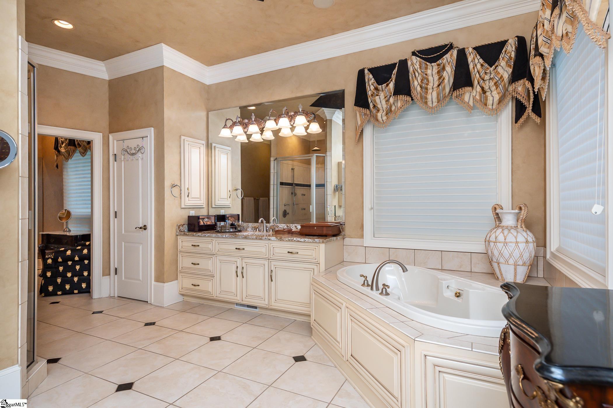 600 High View Court Seneca, SC 29672 - Photo 22 of 36