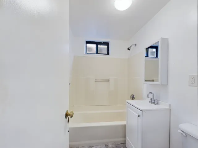 $3,000 | 6 Parker Hill Avenue, Unit 2, Boston, MA 02120