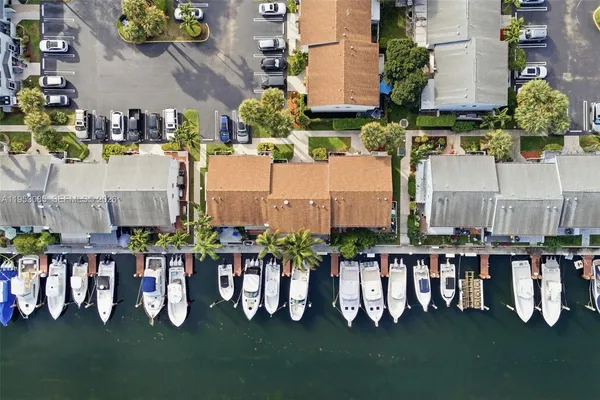 $499,000 | 2709 Northeast 15th Street, Pompano Beach, FL 33062