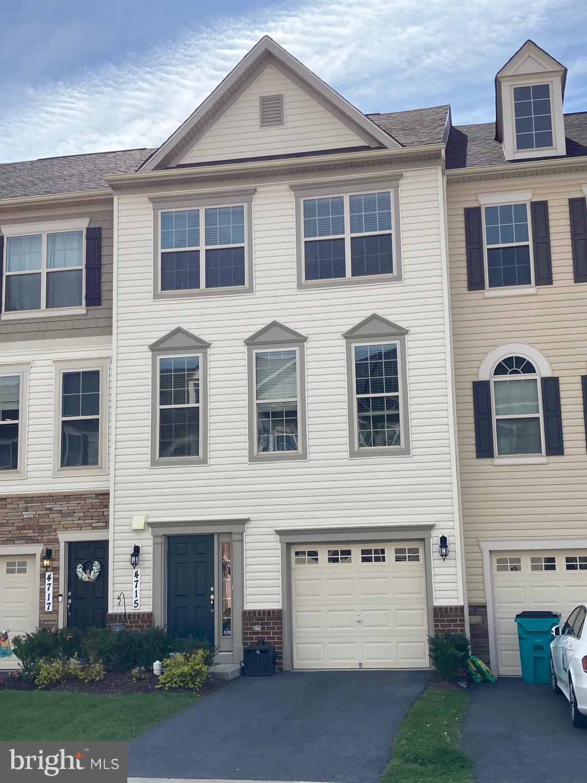 4715 Cambria Road Frederick, MD 21703 - Photo 3 of 59