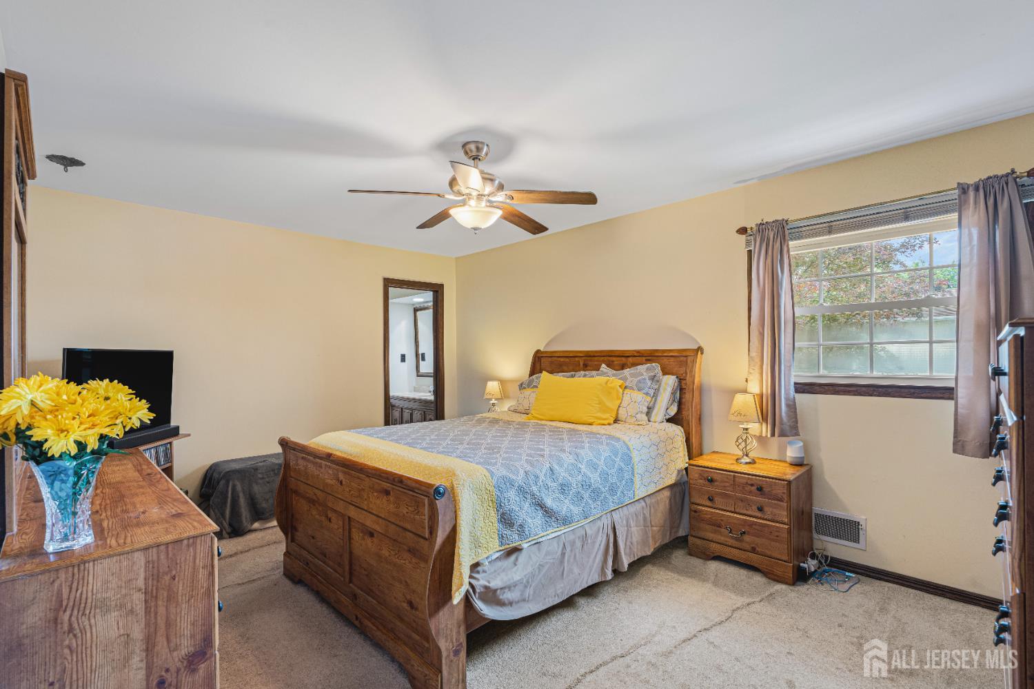 1208 Omaha Road North Brunswick, NJ 08902 - Photo 18 of 60 Gallery Image 18