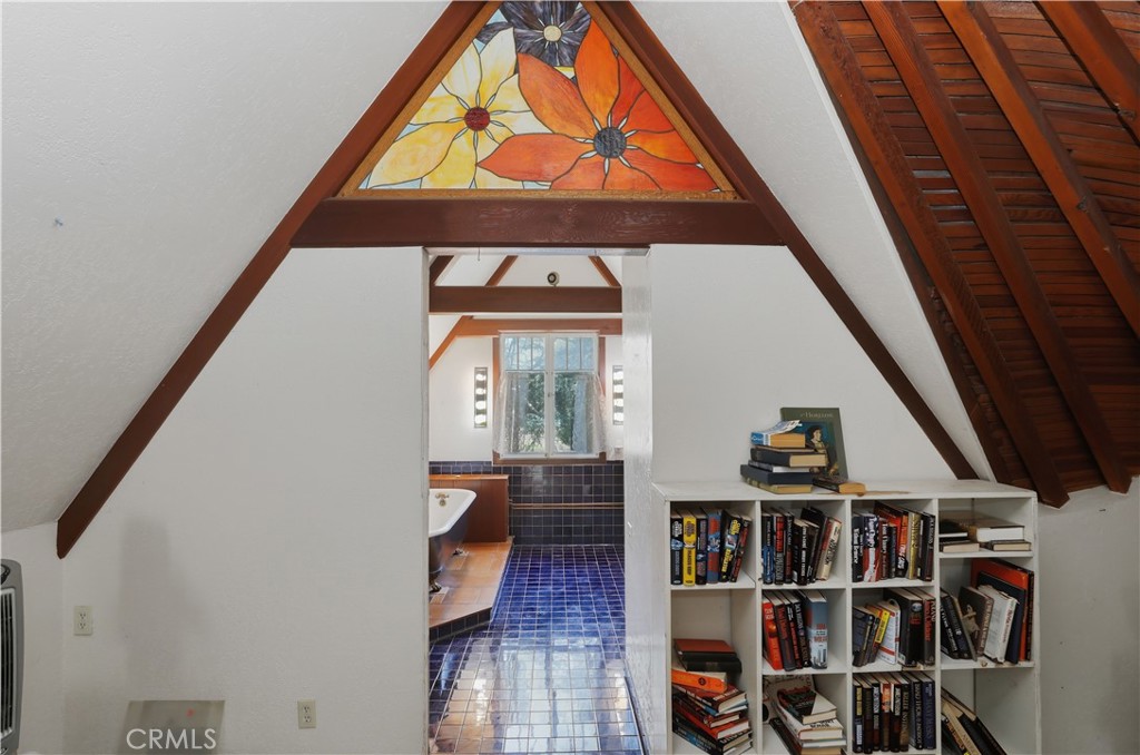 4579 University Riverside, CA 92501 - Photo 37 of 44 stainglass above upstairs bath