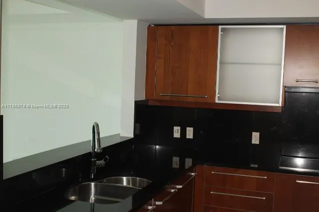 $8,500 | 1331 Brickell Bay Drive, Unit 3203, Miami, FL 33131