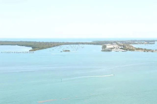 $8,500 | 1331 Brickell Bay Drive, Unit 3203, Miami, FL 33131