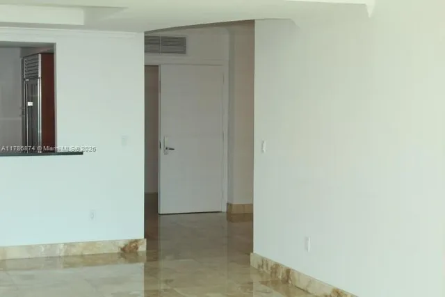 $8,500 | 1331 Brickell Bay Drive, Unit 3203, Miami, FL 33131