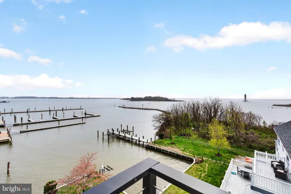 $1,690,000 | 2708 6th Street, Sparrows Point, MD 21219