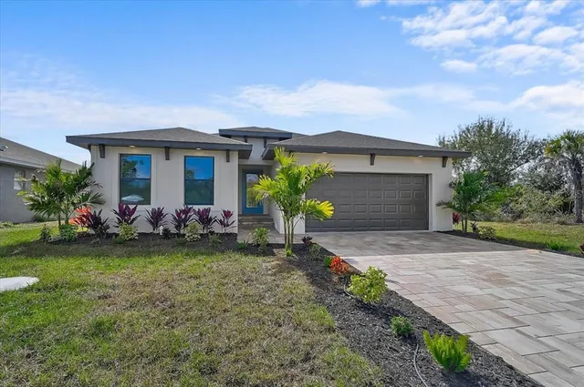 $500,000 | 225 Baytree Drive, Rotonda West, FL 33947