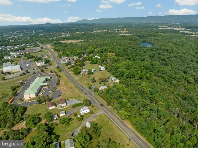 $1,200,000 | 33407-33431 Old Valley Pike, Strasburg, VA 22657