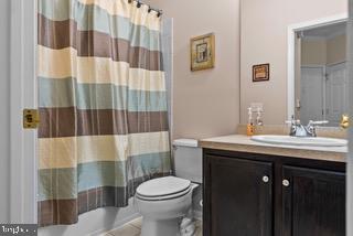 224 Timberlake Drive Ewing, NJ 08618 - Photo 13 of 27 2nd Bathroom