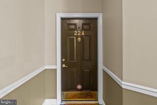 224 Timberlake Drive Ewing, NJ 08618 - Photo 15 of 27 Front door