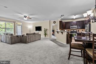 224 Timberlake Drive Ewing, NJ 08618 - Photo 3 of 27 Living Room