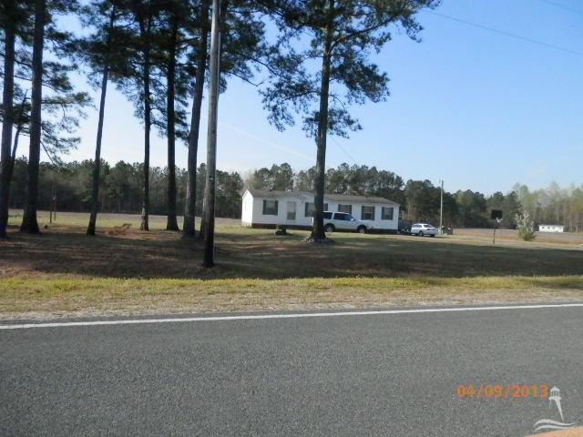 1699 Carver Moore Road Lake Waccamaw, NC 28450 - Photo 2 of 5 Additional Photo
