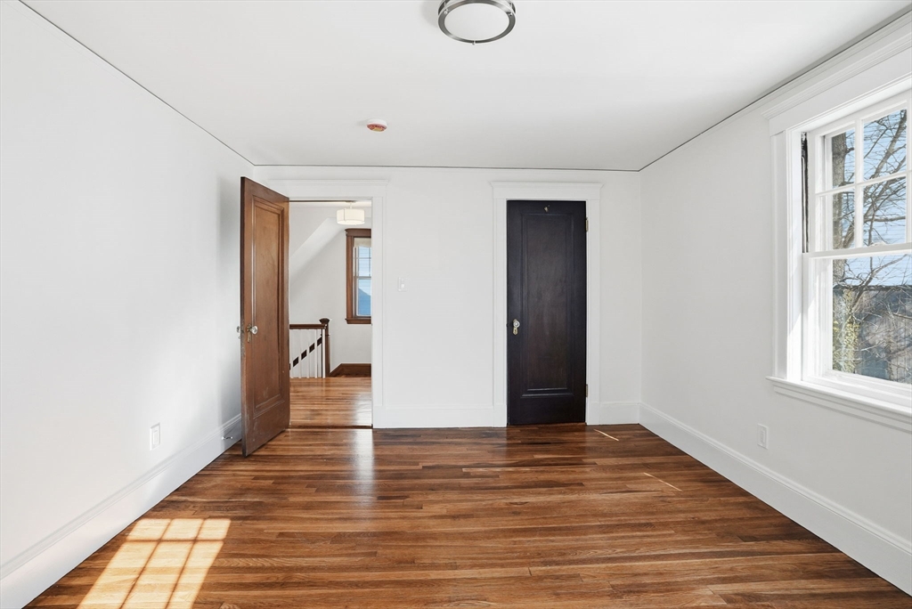 28 Brook Road Quincy, MA 02169 - Photo 27 of 38